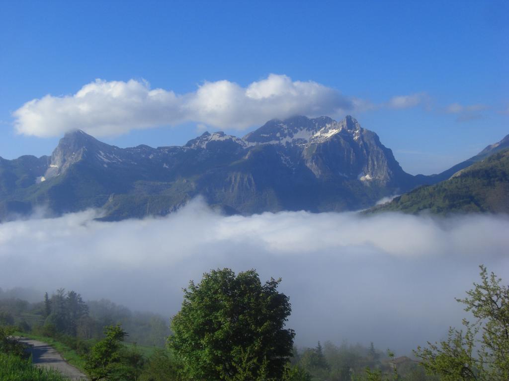 Готель Rifugio Alpi Apuane Careggine Екстер'єр фото